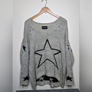 Maddison Gray Star Crewneck Sweater with Black Stars Size Medium Relaxed Fit